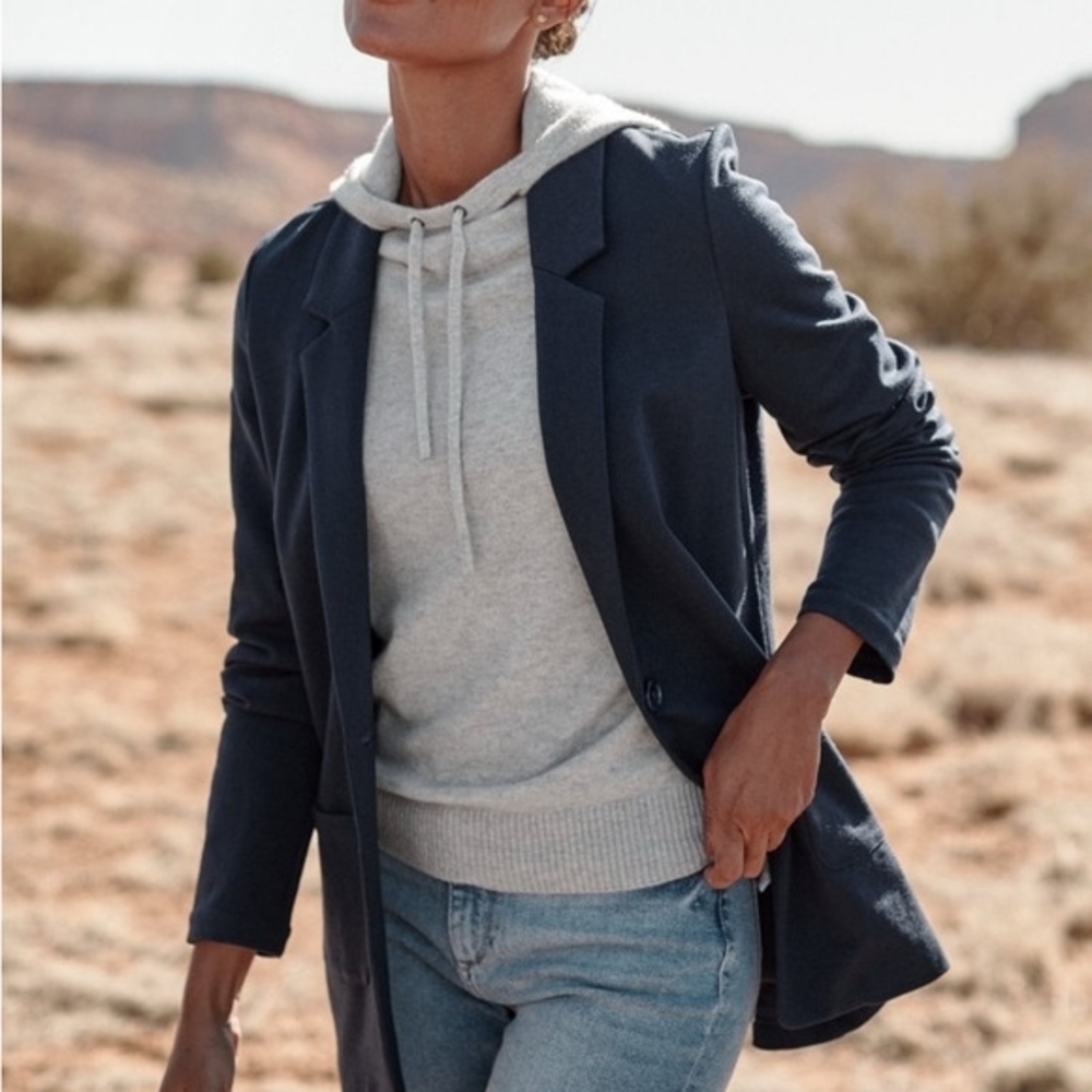 GARNET‎ HILL | Classic Navy Blue Relaxed Wool Lyocell Blend Blazer Pockets | 14